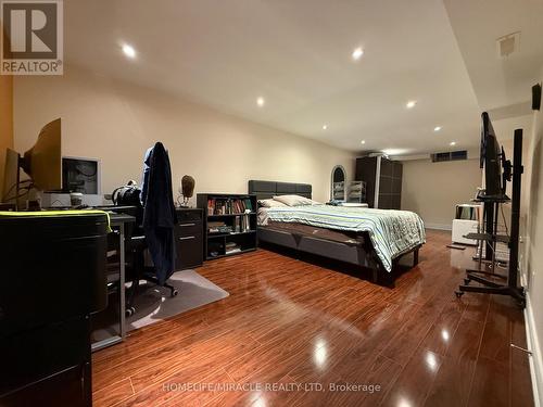 163 Mabley Crescent, Vaughan, ON 