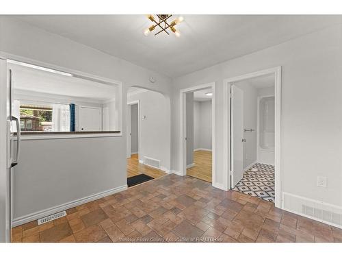 1740 Jefferson, Windsor, ON 