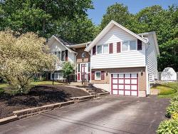 49 Cartier Crescent  Lower Sackville, NS B4C 3K8