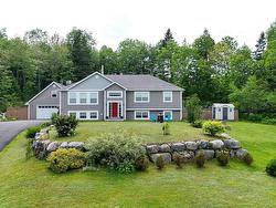 212 Puddle Road Queensland, NS B0J 1T0