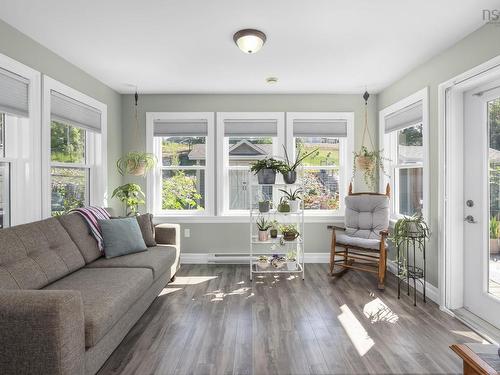 56 Edward Drive, Garlands Crossing, NS - Indoor Photo Showing Living Room