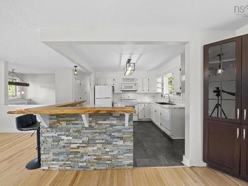 36 Stonehaven Road, Halifax, NS 