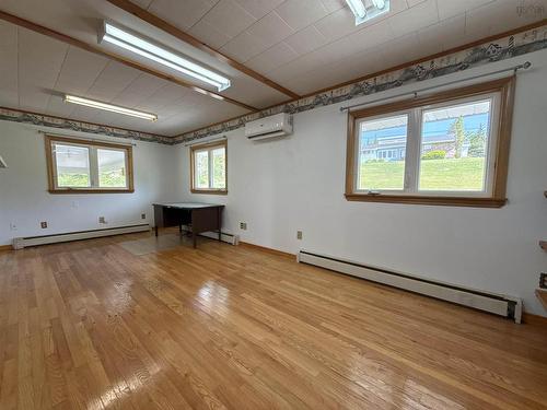 22807 Highway 7, Sheet Harbour, NS 