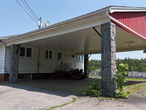 22807 Highway 7, Sheet Harbour, NS 