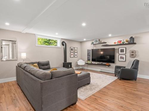 1241 Ketch Harbour Road, Ketch Harbour, NS - Indoor