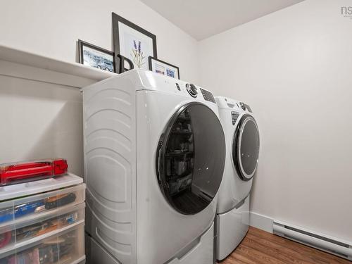 1241 Ketch Harbour Road, Ketch Harbour, NS - Indoor Photo Showing Laundry Room
