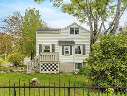 103 Rufus Avenue  Halifax, NS B3N 2L8