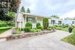 3 HONEYSUCKLE LANE Innisfil, ON L9S 1M5