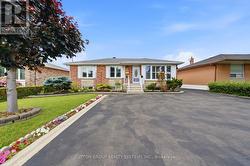2870 WESTON ROAD Toronto, ON M9M 2S3