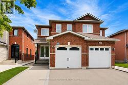 6321 AMBER GLEN DRIVE  Mississauga, ON L5N 7V4