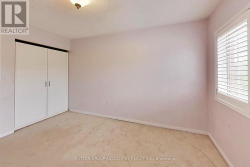 6321 Amber Glen Drive, Mississauga, ON 