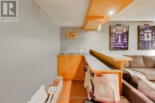 6321 Amber Glen Drive, Mississauga, ON 