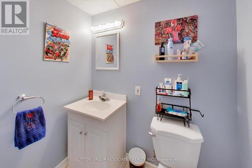 6321 Amber Glen Drive, Mississauga, ON 