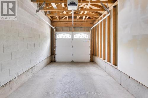 6321 Amber Glen Drive, Mississauga, ON 