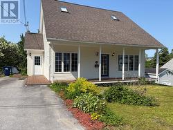 2 Clifton Road Corner Brook, NL A2H 3W8