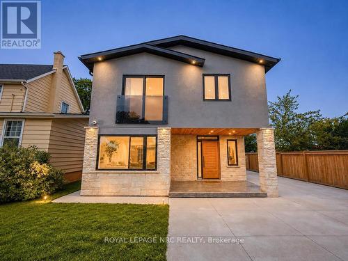 4392 ONTARIO STREET  Lincoln (Beamsville), ON L0R 1B0