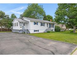 221 Magnolia AVE  Sussex, NB E4E 2H5