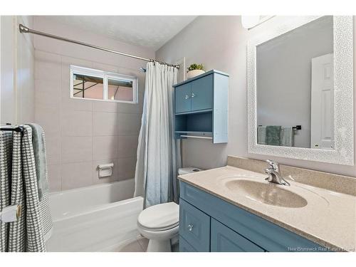 29 Mecca Dr, Moncton, NB 
