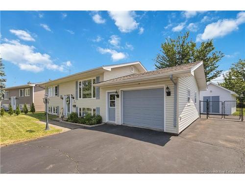 29 Mecca Dr, Moncton, NB 