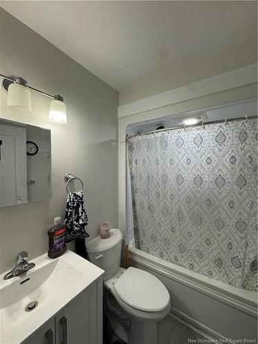 240 Alexander St, Miramichi, NB 