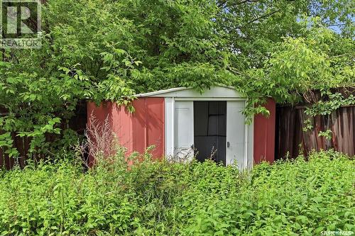 302 U Avenue N, Saskatoon, SK 