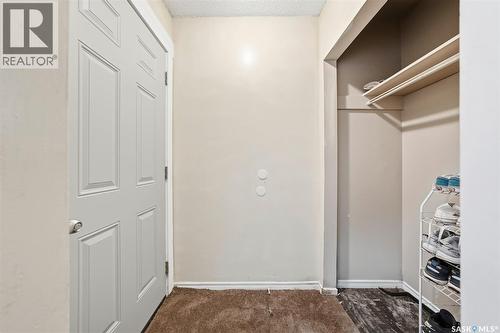 302 U Avenue N, Saskatoon, SK 