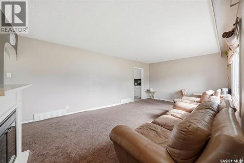 302 U Avenue N, Saskatoon, SK 