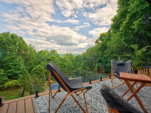 Balcon - 31 Rue Susan, Morin-Heights, QC - Outdoor With View