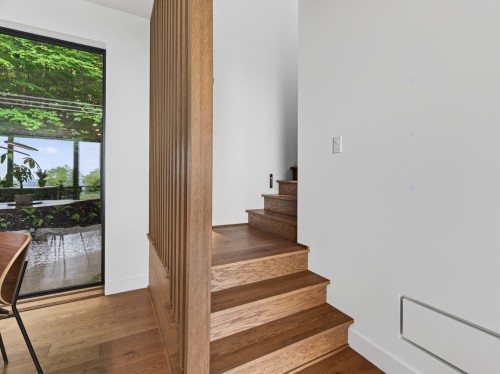 Escalier - 31 Rue Susan, Morin-Heights, QC - Indoor Photo Showing Other Room