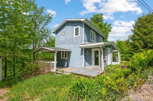 Front of Structure - 115 13E Avenue, Saint-Adolphe-D'Howard, QC 