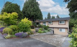3040 Bay St Nanaimo, BC V9T 3C6