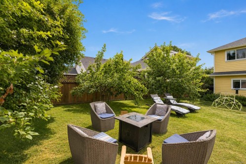 3007 Keystone Dr, Duncan, BC 
