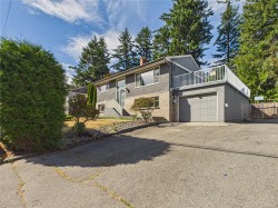 3624 Uplands Dr Nanaimo, BC V9T 2T7