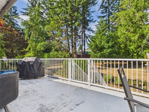 3624 Uplands Dr, Nanaimo, BC 