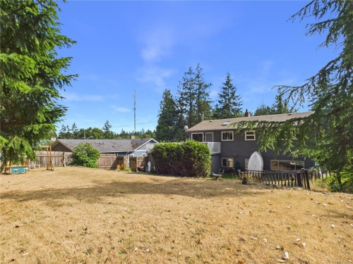 3624 Uplands Dr, Nanaimo, BC 