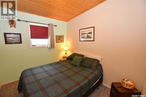 134 Sunridge Road, Pebble Baye, SK - Indoor Photo Showing Bedroom