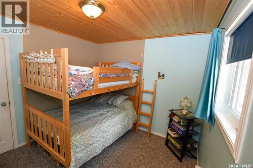 134 Sunridge Road, Pebble Baye, SK - Indoor Photo Showing Bedroom