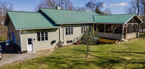 Cour - 2604 Ch. Donaldson, L'Ange-Gardien, QC 