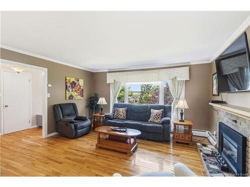 44 Tulip St, Fredericton, NB 