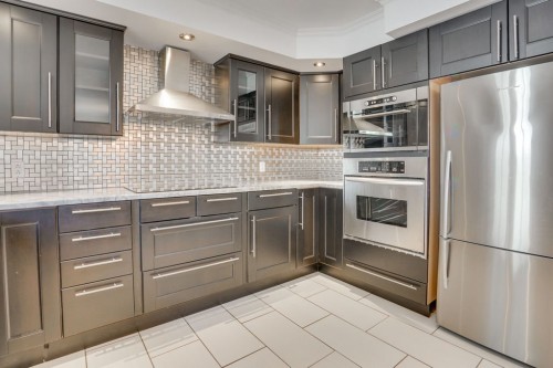 Cuisine - 11 Rue De L'Orbite, Gatineau (Hull), QC - Indoor Photo Showing Kitchen With Upgraded Kitchen