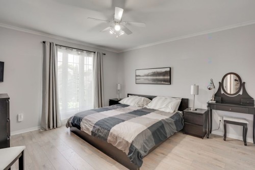 Chambre à coucher principale - 11 Rue De L'Orbite, Gatineau (Hull), QC - Indoor Photo Showing Bedroom