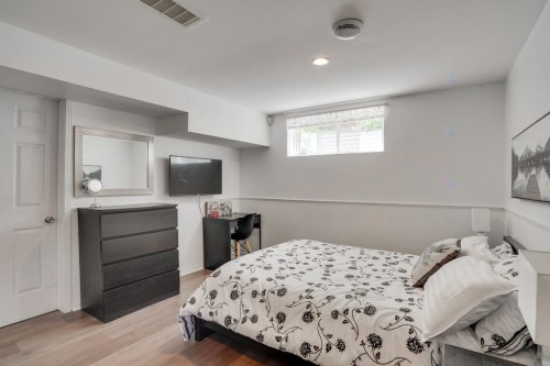Chambre à coucher - 11 Rue De L'Orbite, Gatineau (Hull), QC - Indoor Photo Showing Bedroom