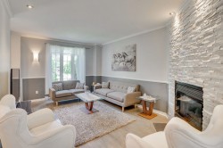 Salon - 