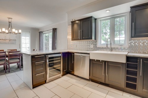 Cuisine - 11 Rue De L'Orbite, Gatineau (Hull), QC - Indoor Photo Showing Kitchen With Upgraded Kitchen