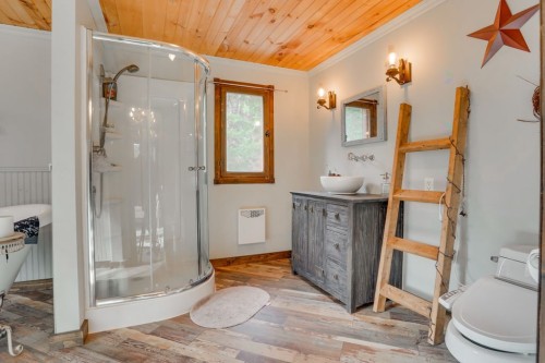 Salle de bains - 128 Ch. Du Geai-Bleu, Duhamel, QC - Indoor Photo Showing Bathroom