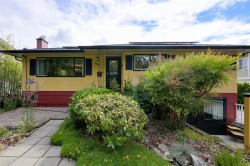 3967 Rainbow St Saanich, BC V8X 2A5