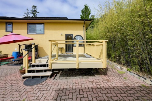 3967 Rainbow St, Saanich, BC 