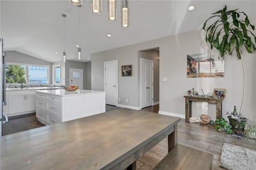 721 Timberline Dr, Campbell River, BC 