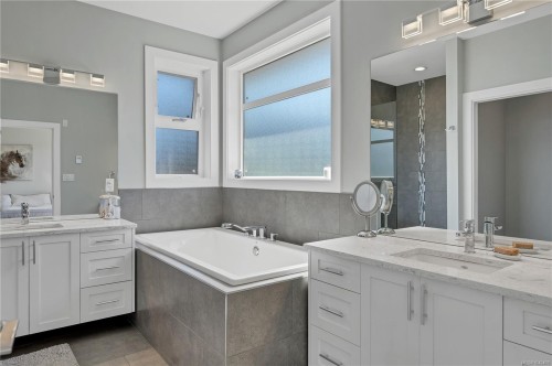 721 Timberline Dr, Campbell River, BC 