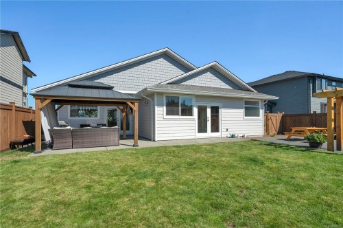 721 Timberline Dr, Campbell River, BC 